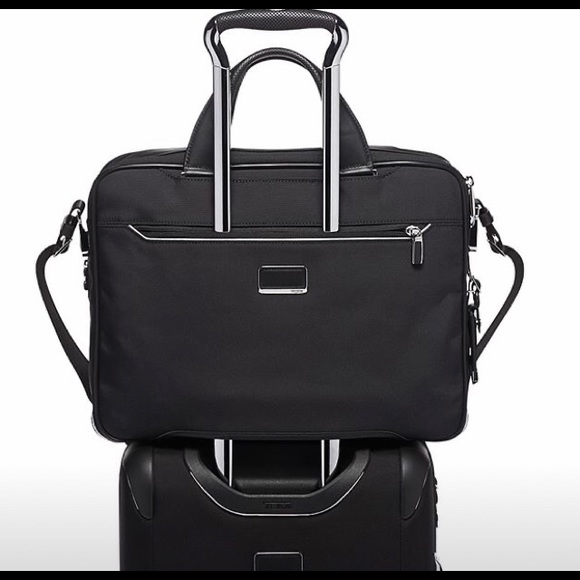 Brand New Tumi Beacon Briefcase! - Picture 4 of 5